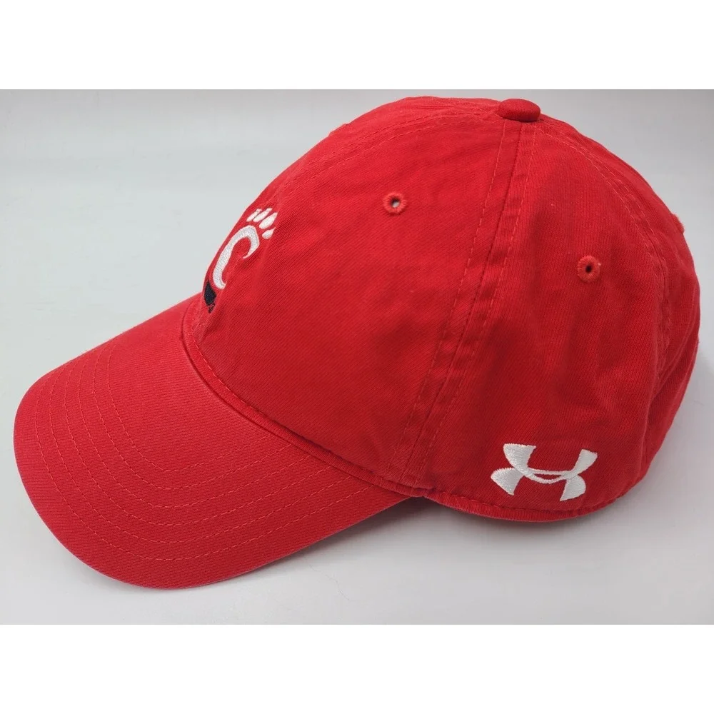 University of Cincinnati Bearcats Under Armour Strapback Adjustable Hat Cap NCAA